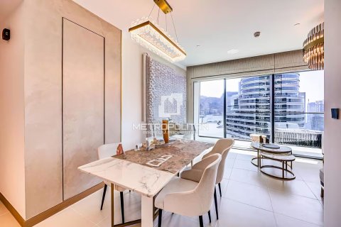 Apartamento en Vida Residences Dubai Marina, Dubai Marina, Dubai, 2 dormitorios, 107 m², № 72714 - foto 17