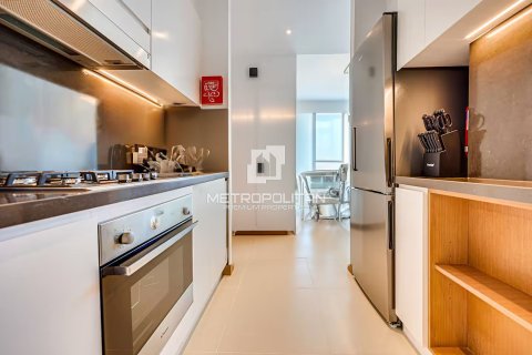 Apartamento en Vida Residences Dubai Marina, Dubai Marina, Dubai, 2 dormitorios, 107 m², № 72714 - foto 6