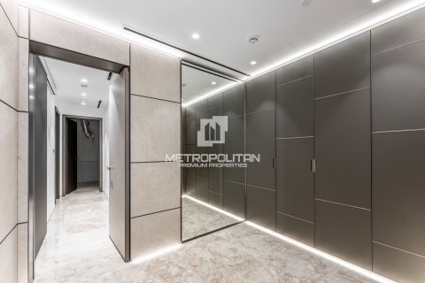 Apartment in 1 JBR, Jumeirah Beach Residence, Dubai 5 bedrooms, 963 sq.m. № 72720 - photo 19
