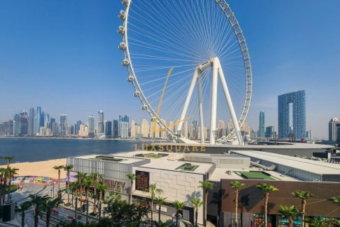 Apartment in Dubai 3 bedrooms, 157 sq.m. № 141564