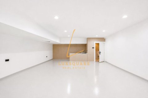 Villa in Jasmine Leaf, Al Barari, Dubai 6 bedrooms, 1903 sq.m. № 141557 - photo 5