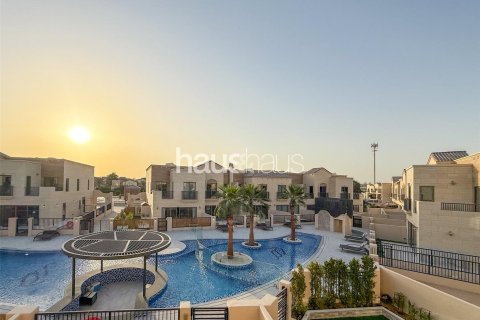 Maison de ville à Jumeirah Golf Estates, Dubai, 3 chambres, 204 m², № 44237