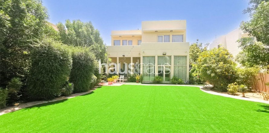 Villa à Arabian Ranches, Dubai, 3 chambres, 299 m², № 44232