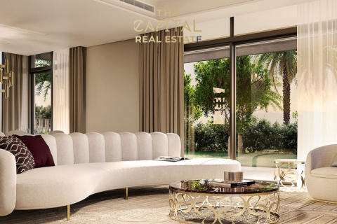 Maison de ville à Dubai, 5 chambres, 4987 m², № 37374