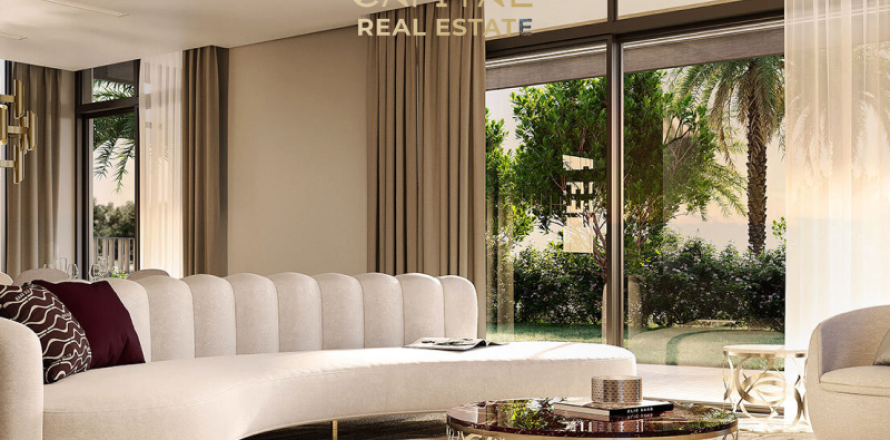Townhouse in Dubai 5 bedrooms, 4987 sq.m. № 37374
