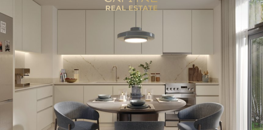 Townhouse in Dubai 4 bedrooms, 2348 sq.m. № 37375