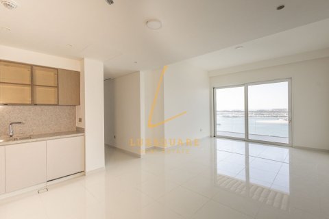 Appartement à EMAAR Beachfront, Dubai Harbour, Dubai, 2 chambres, 128 m², № 135118