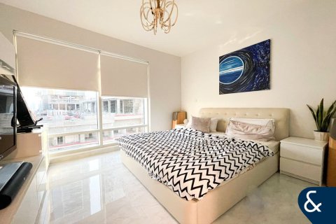 Apartment in Downtown Dubai (Downtown Burj Dubai), Dubai 3 bedrooms, 348 sq.m. № 88888 - photo 19