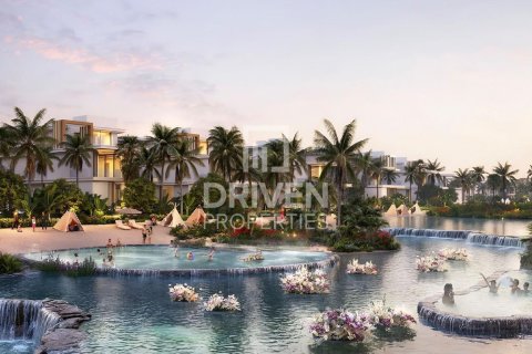 Townhouse in Dubai 5 bedrooms, 219.62 sq.m. № 140456
