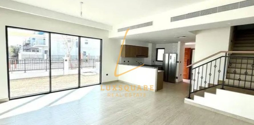 Villa à Damac Lagoons, Dubai, 4 chambres, 146 m², № 111504