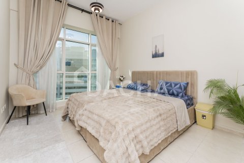 Купить квартиру в Dubai Sports City, Дубай: 2 спальни, 136м², № 109793 - фото 20