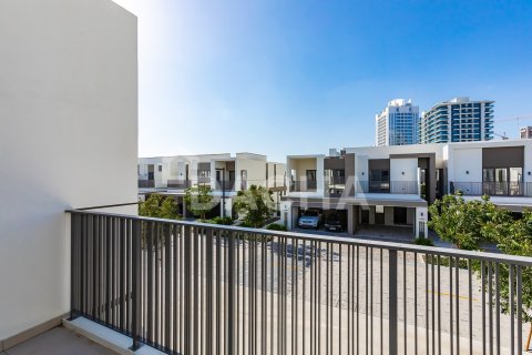 Townhouse in Tilal Al Ghaf, Dubai 3 bedrooms, 203 sq.m. № 118936 - photo 14
