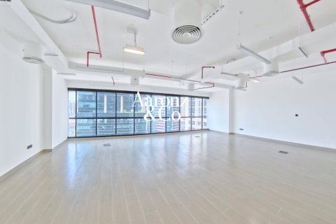 Office in Jumeirah Lake Towers, Dubai 96 sq.m. № 119120