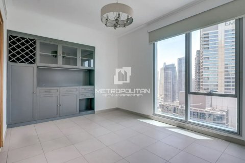 Apartment in Marina Promenade, Dubai Marina, Dubai 3 bedrooms, 195 sq.m. № 73647 - photo 11