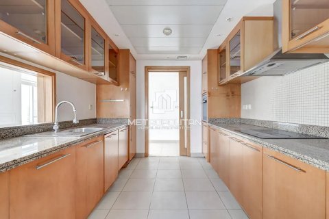 Apartment in Marina Promenade, Dubai Marina, Dubai 3 bedrooms, 195 sq.m. № 73647 - photo 5
