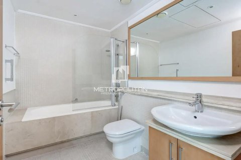 Apartment in Marina Promenade, Dubai Marina, Dubai 3 bedrooms, 195 sq.m. № 73647 - photo 18