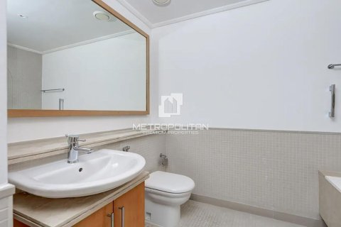 Apartment in Marina Promenade, Dubai Marina, Dubai 3 bedrooms, 195 sq.m. № 73647 - photo 24