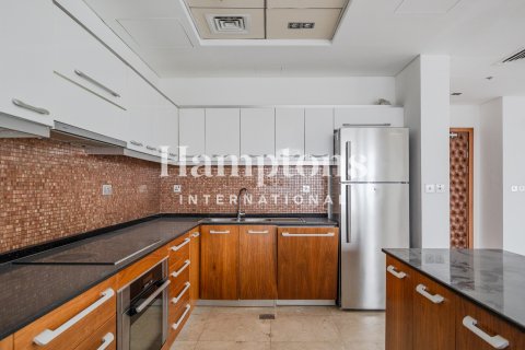 Penthouse in The Address Dubai Marina, Dubai Marina, Dubai 5 bedrooms, 350.52 sq.m. № 112470