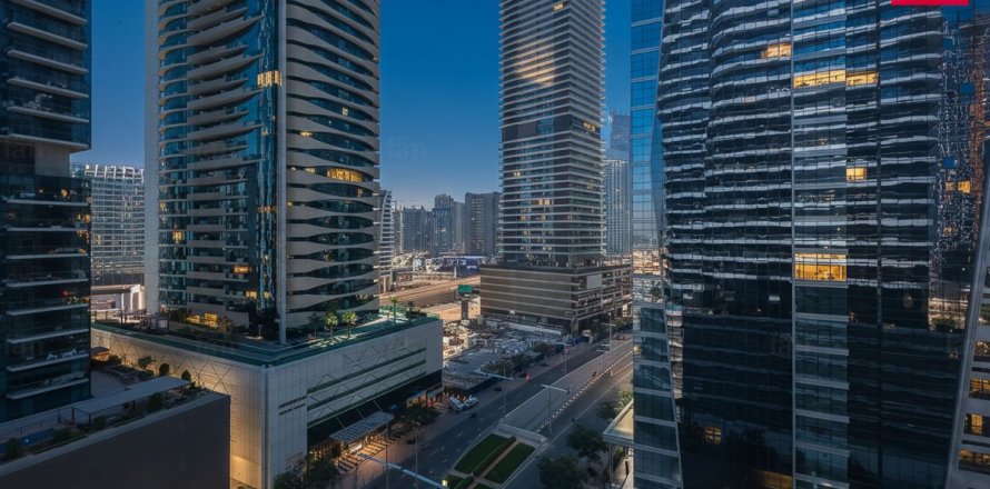 Apartment in Downtown Dubai (Downtown Burj Dubai), Dubai 2 bedrooms, 166.8 sq.m. № 95782