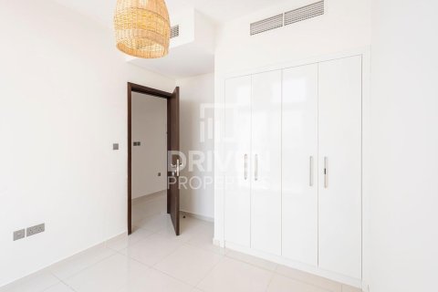 Maison de ville à Dubai, 3 chambres, 112.23 m², № 142528 - photo 8