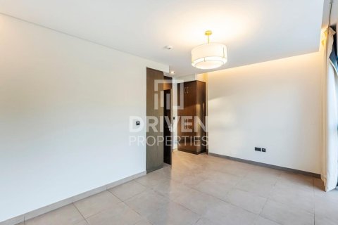 Villa en Golf Place, Dubai Hills Estate, Dubai, 4 dormitorios, 691.01 m², № 142521 - foto 5