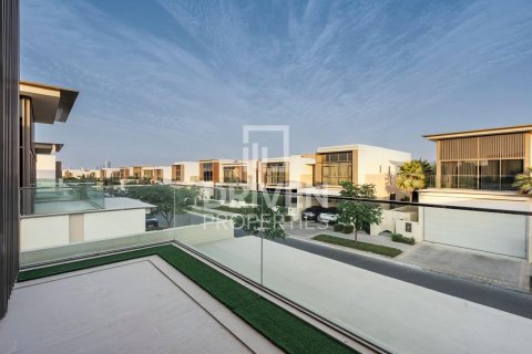Villa en Golf Place, Dubai Hills Estate, Dubai, 4 dormitorios, 691.01 m², № 142521 - foto 23