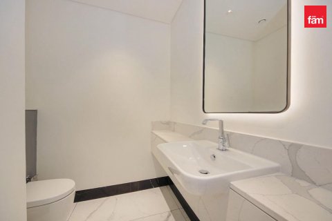 Appartement à Business Bay, Dubai, 1 chambre, 140.6 m², № 135242 - photo 2
