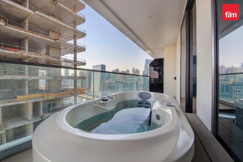 Appartement à Business Bay, Dubai, 1 chambre, 140.6 m², № 135242 - photo 4