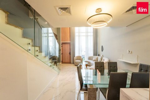 Adosado en Dubai, 1 dormitorio, 59.3 m², № 135241 - foto 11