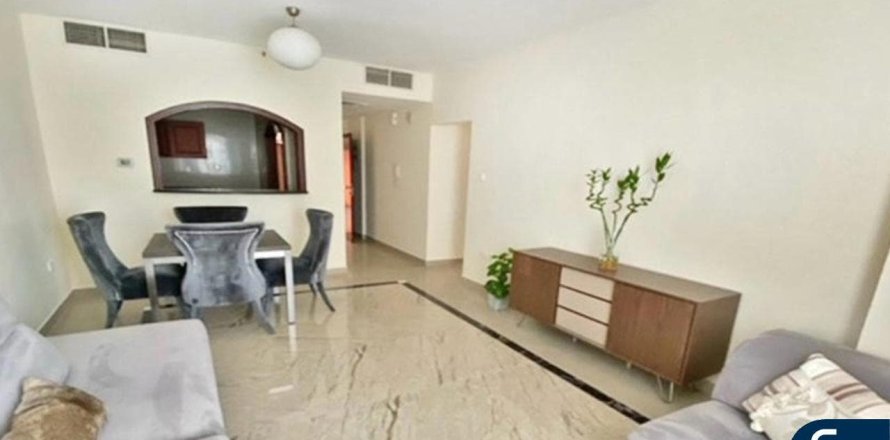 Appartement à Jumeirah Lake Towers, Dubai, 2 chambres, 90 m², № 74627