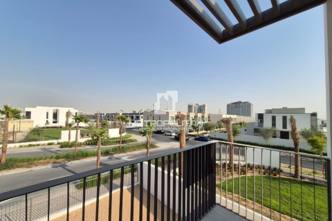 Maison de ville à Al Furjan, Dubai, 4 chambres, 360 m², № 73372