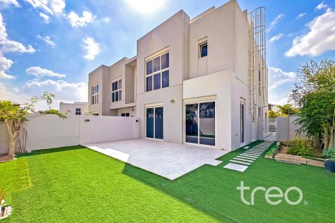 Townhouse in Mudon, Dubai 4 bedrooms, 173.64 sq.m. № 119945