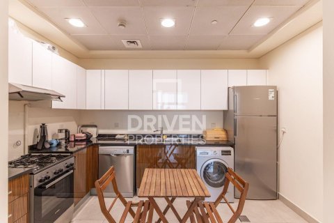 Снять в аренду квартиру в Marina Arcade Tower, Дубай Марина, Дубай: 2 спальни, 115.48м², № 129821 - фото 9