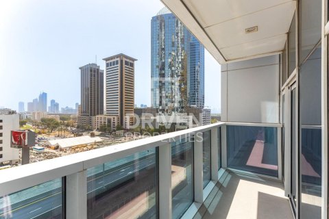 Снять в аренду квартиру в Marina Arcade Tower, Дубай Марина, Дубай: 2 спальни, 115.48м², № 129821 - фото 6