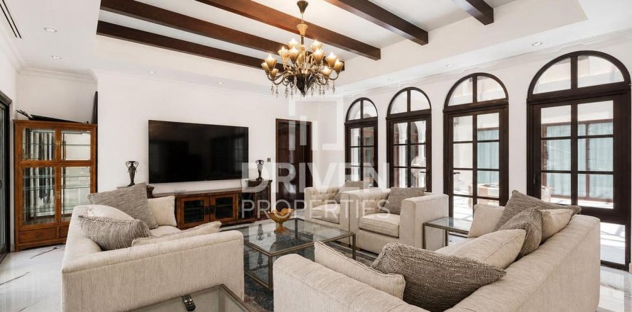 Вилла в The Villa, Дубай, 7 спален, 1466.57м², № 129820