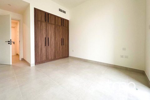 Adosado en Town Square, Dubai, 3 dormitorios, 188.96 m², № 139950 - foto 5