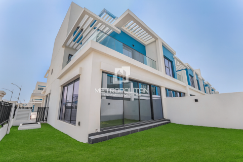 Maison de ville à Damac Lagoons, Dubai, 5 chambres, 288 m², № 73987