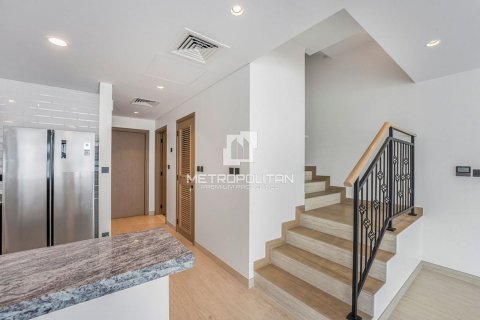 Townhouse in Damac Lagoons, Dubai 5 bedrooms, 288 sq.m. № 73987 - photo 7