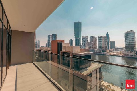 Appartement à Business Bay, Dubai, 2 chambres, 127.8 m², № 69660