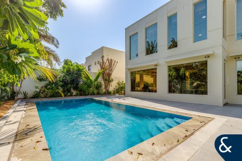 فيلا في Meadows, دبي 5 غرف نوم , 360 م² رقم 75917