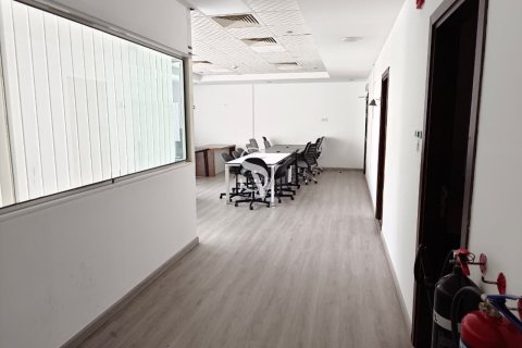 Bureau à Business Bay, Dubai, 82 m², № 109027 - photo 12