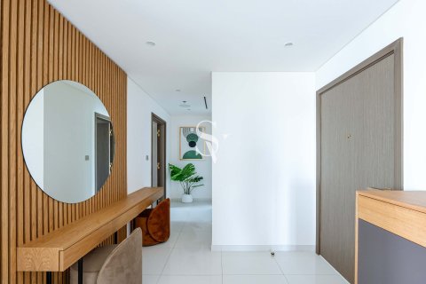 Apartment in EMAAR Beachfront, Dubai Harbour, Dubai 3 bedrooms, 211 sq.m. № 109028 - photo 7