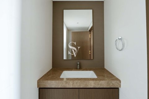 Apartment in EMAAR Beachfront, Dubai Harbour, Dubai 3 bedrooms, 211 sq.m. № 109028 - photo 16