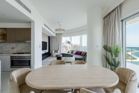 Apartment in EMAAR Beachfront, Dubai Harbour, Dubai 3 bedrooms, 211 sq.m. № 109028 - photo 9