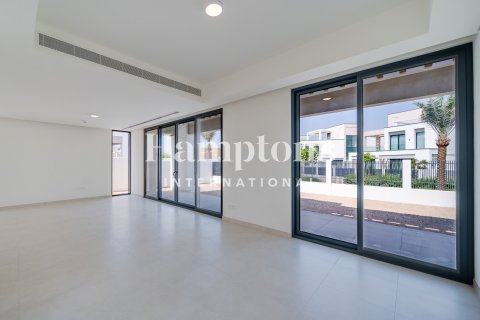 Villa à Arabian Ranches 3, Dubai, 4 chambres, 549.79995400 m², № 111364 - photo 22
