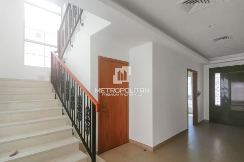 Villa en Nadd Al Sheba, Dubai, 4 dormitorios, 354 m², № 73891 - foto 9