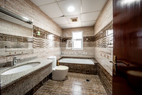 Villa en Al Barsha, Dubai, 9 dormitorios, 762 m², № 73514 - foto 14