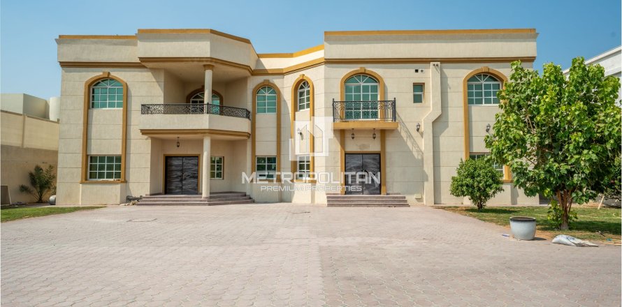 Villa en Al Barsha, Dubai, 9 dormitorios, 762 m², № 73514
