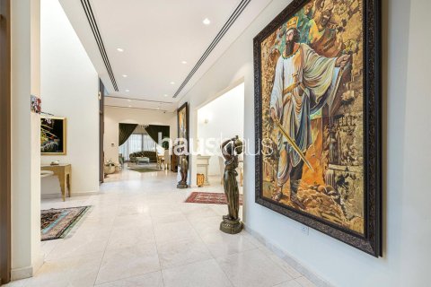 Villa in Meydan, Dubai 5 bedrooms, 915 sq.m. № 43373 - photo 3