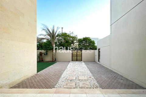 Villa in Meydan, Dubai 5 bedrooms, 915 sq.m. № 43373 - photo 20